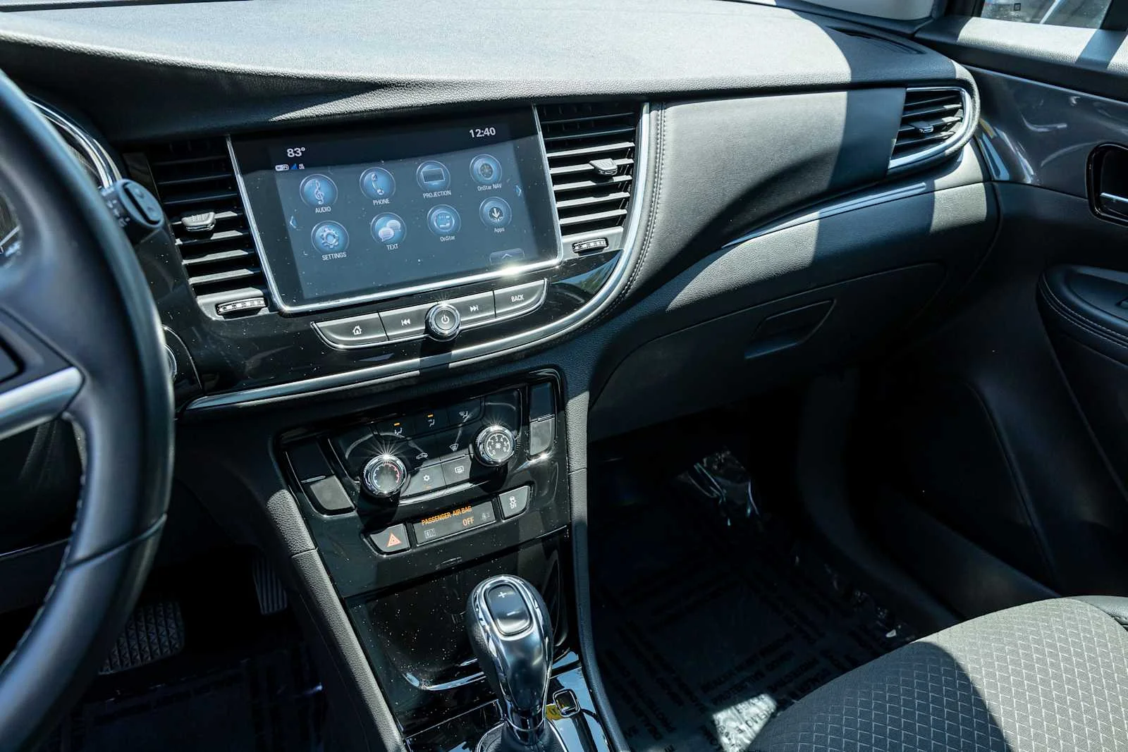 Used 2019 Ebony Twilight Metallic Buick Sport Touring image 18