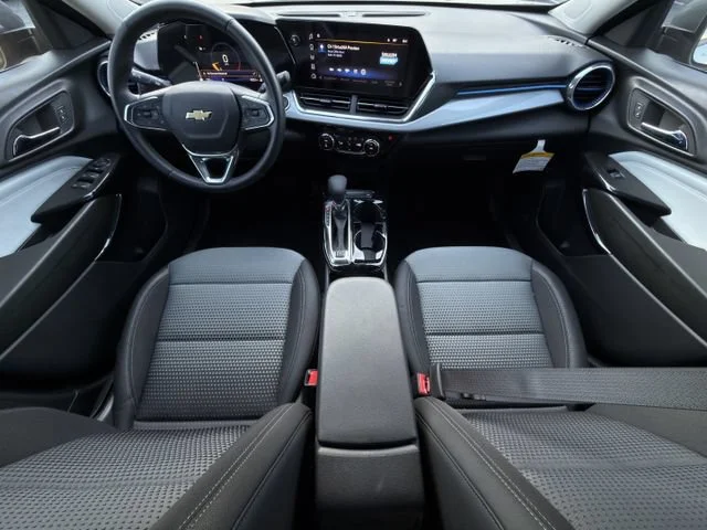 2026 Chevrolet Trax LT - Photo 10