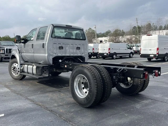New 2026 Silver Ford Base image 4