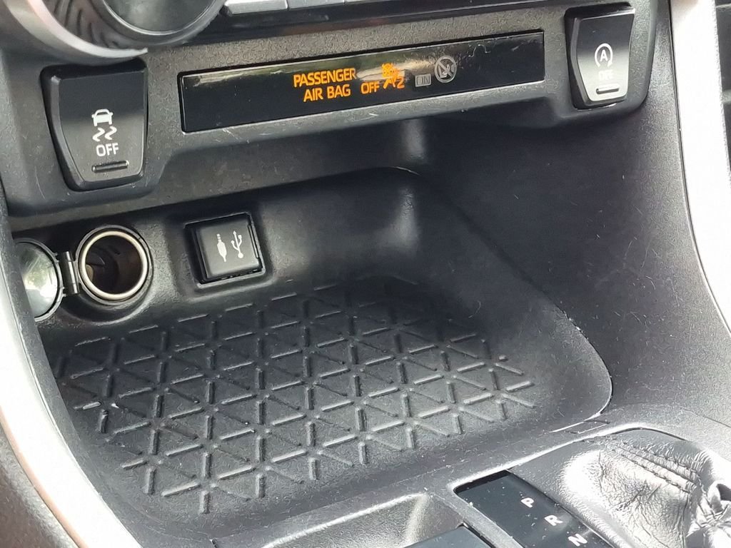 Used 2019 Gray Toyota LE image 26