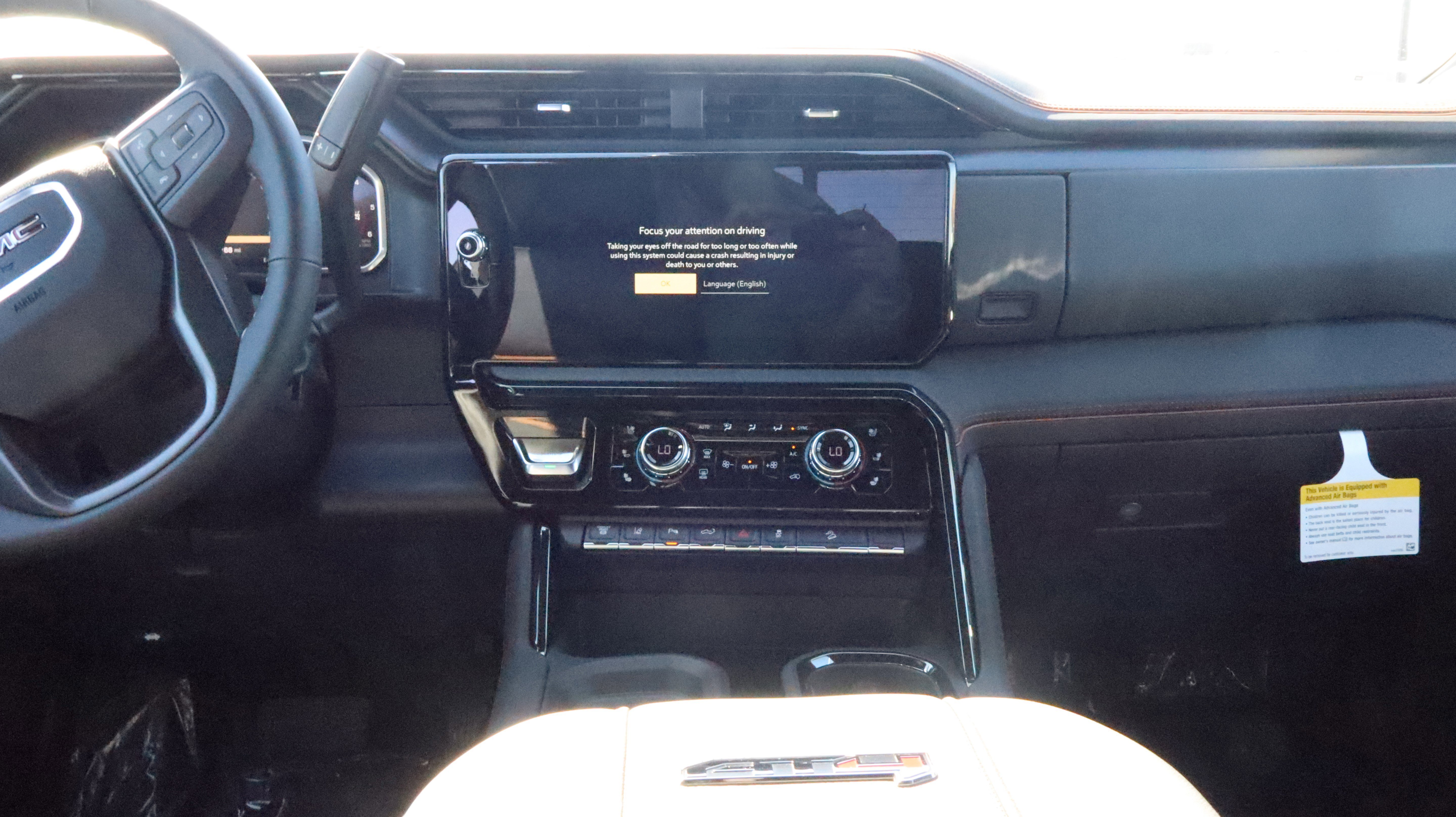 2026 GMC Sierra 2500HD AT4 - Photo 10