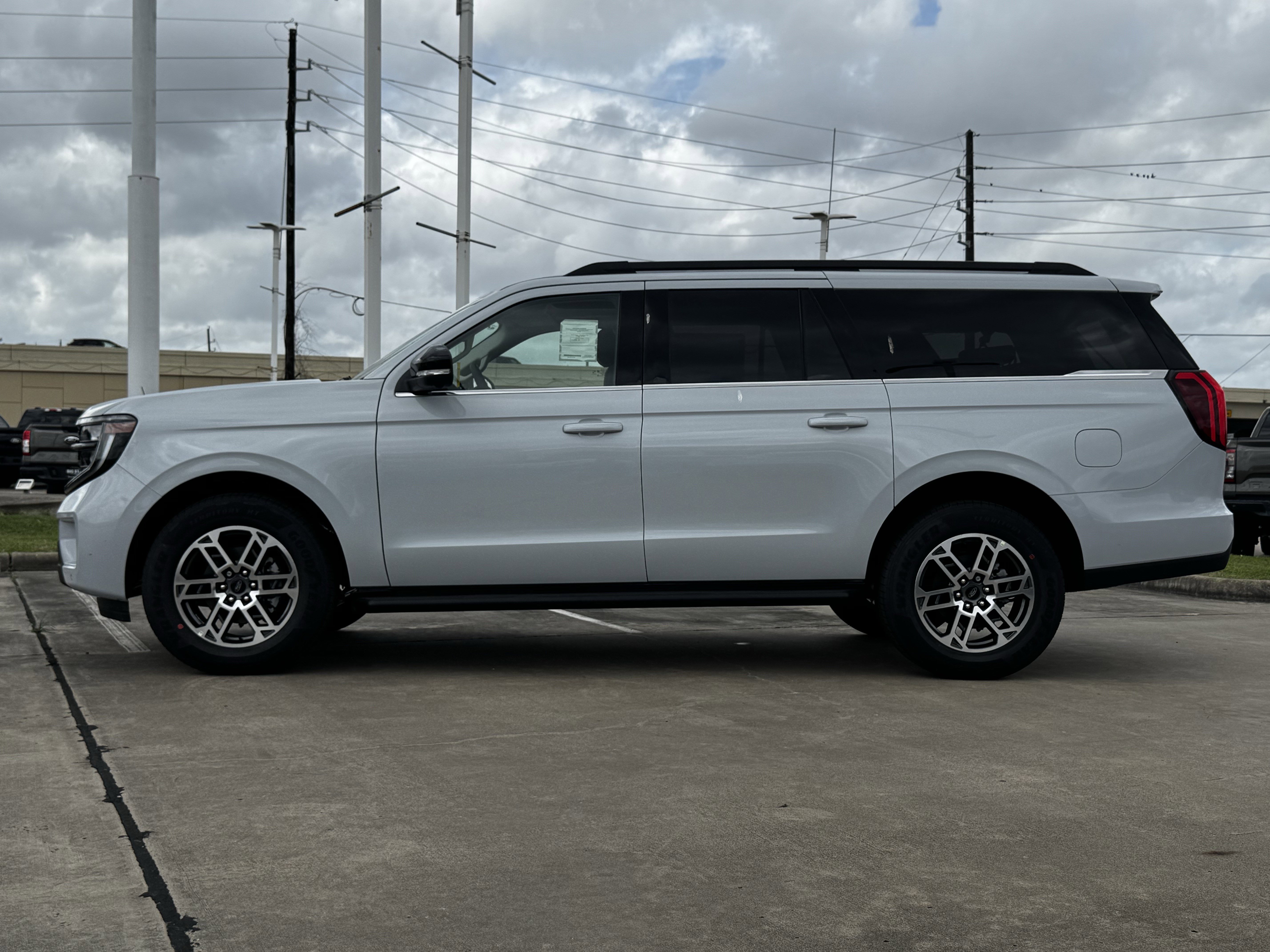New 2026 Space Silver Metallic Ford Active image 6