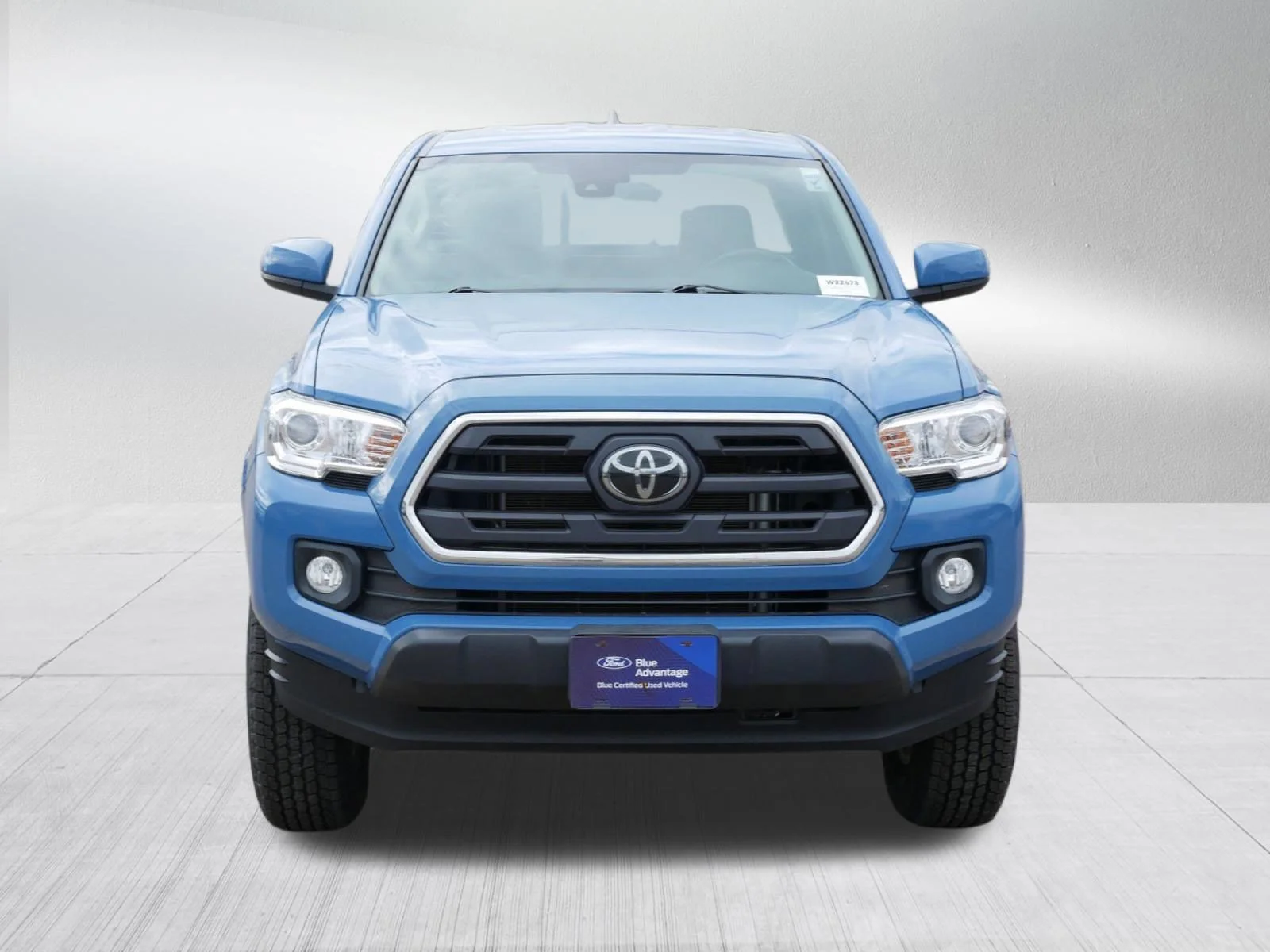 Certified 2019 Toyota Tacoma SR5 with VIN 5TFSX5EN8KX068210 for sale in Coon Rapids, Minnesota