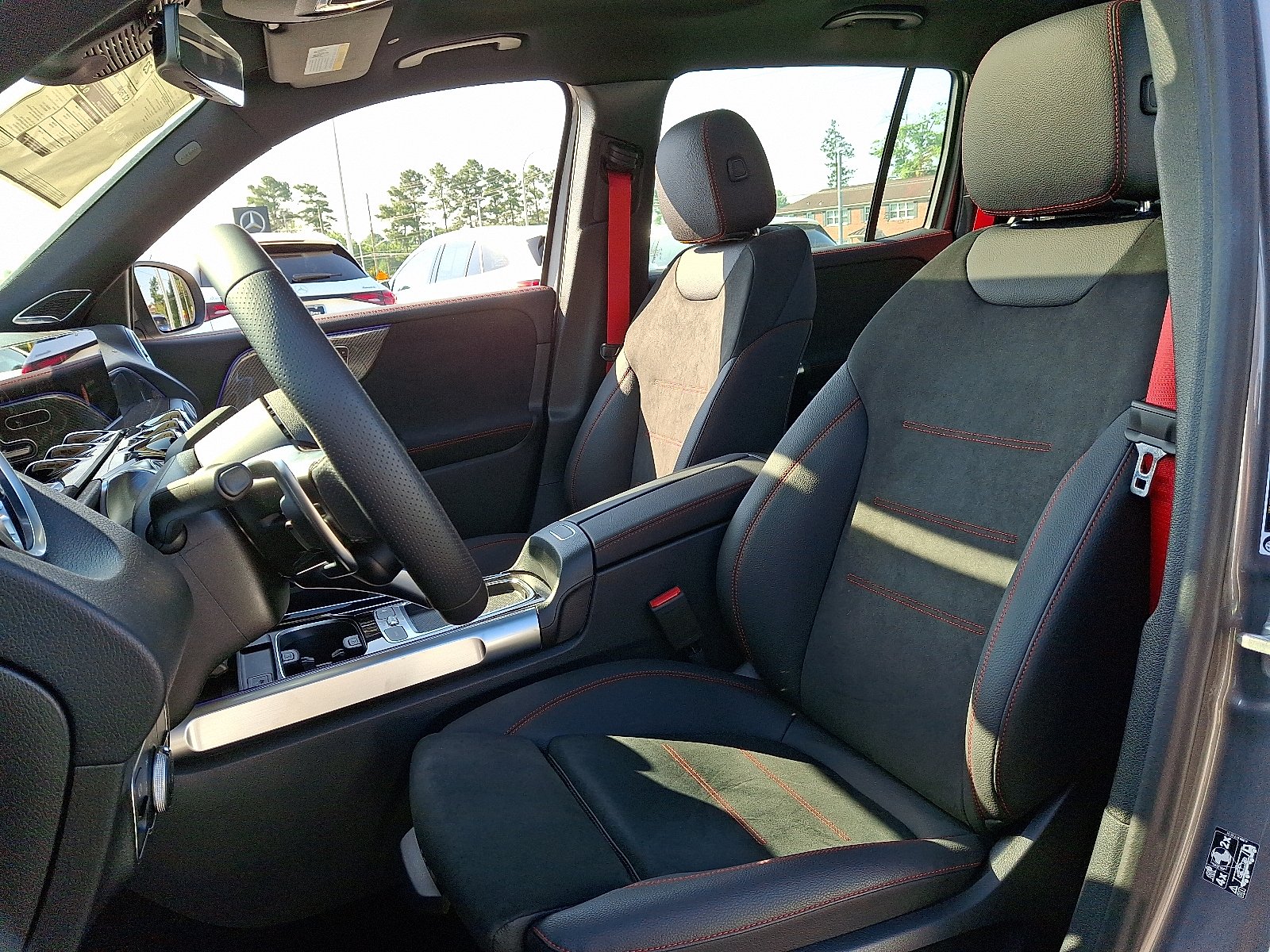 New 2025 Mountain Grey Metallic - 787 Mercedes-Benz 4MATIC® image 11