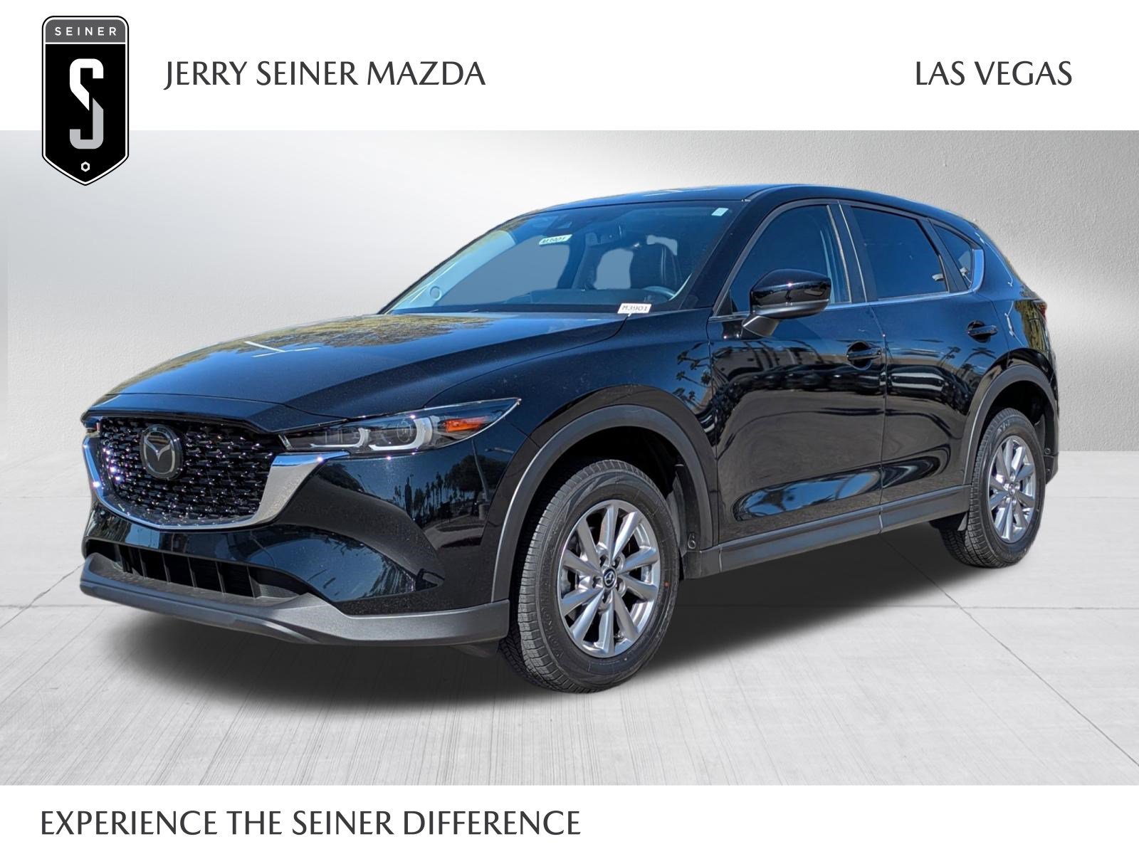 2022 Mazda CX-5 S Preferred package