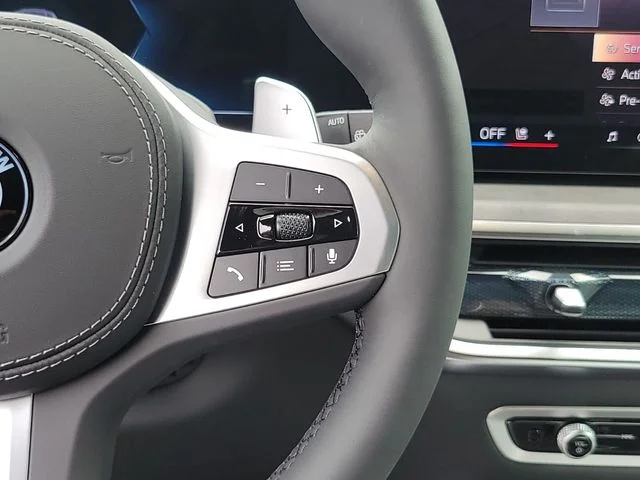 Used 2026 Gray BMW xDrive40i image 34