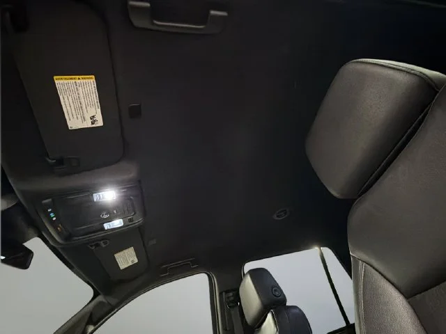 Used 2023 Gray Chevrolet LT image 18