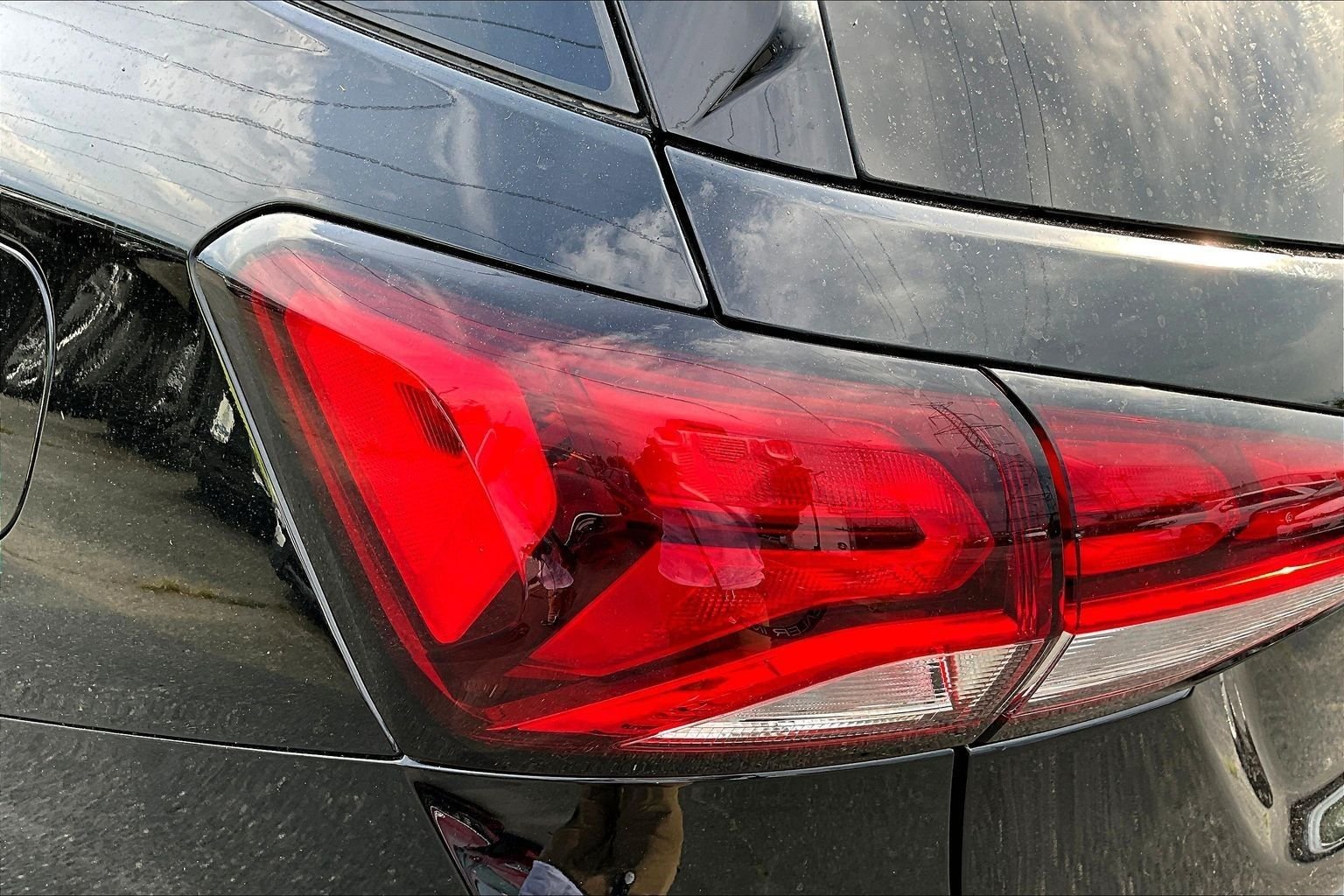 Used 2022 Black Chevrolet LS image 22