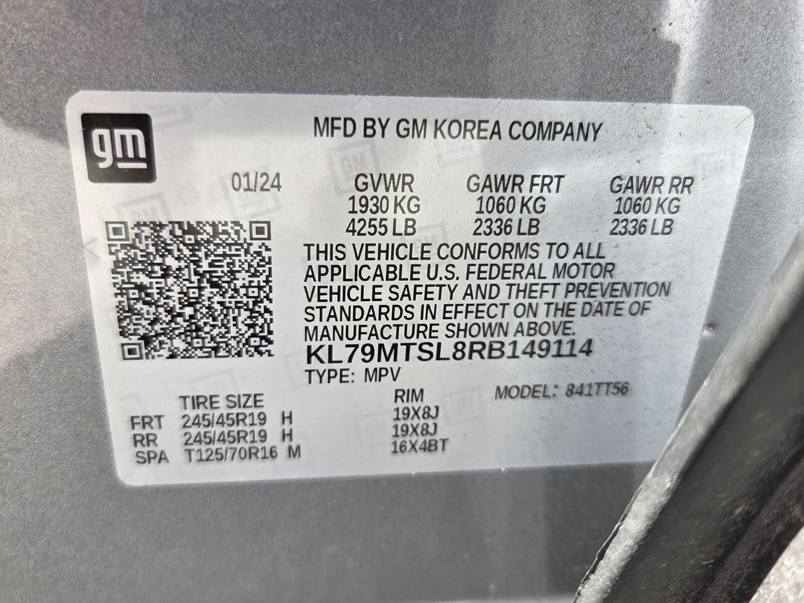 Used 2024 Sterling Gray Metallic Chevrolet RS image 19