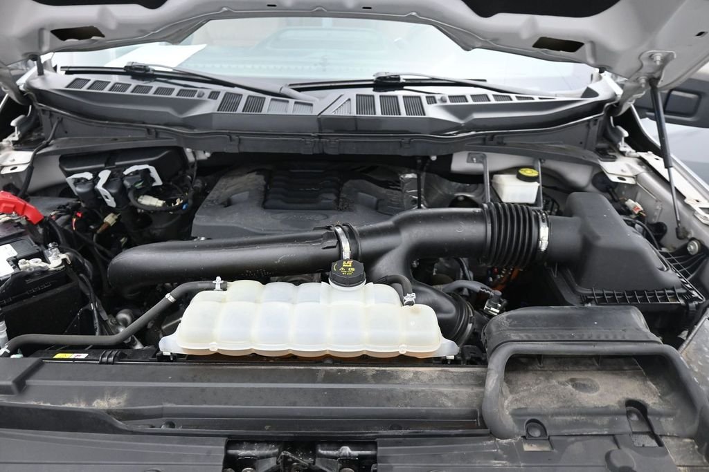 Used 2022 Silver Ford XLT image 18