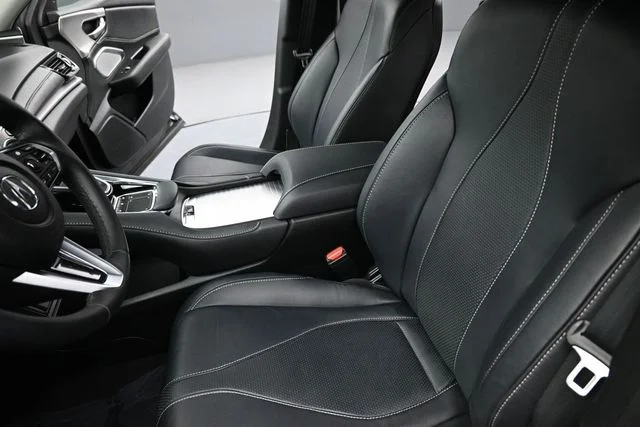 Used 2020  Acura Technology Package image 15