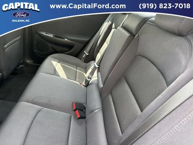 Used 2023 White Chevrolet LT image 18