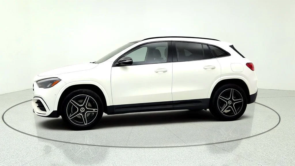 Used 2025 Polar White Mercedes-Benz GLA 250 4MATIC SUV w/ AMG® Night Pkg & Burmester Audio image 8