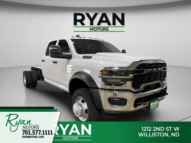 2026 RAM 5500 Big Horn 4X4 Crew Cab DRW 197" WB's photo