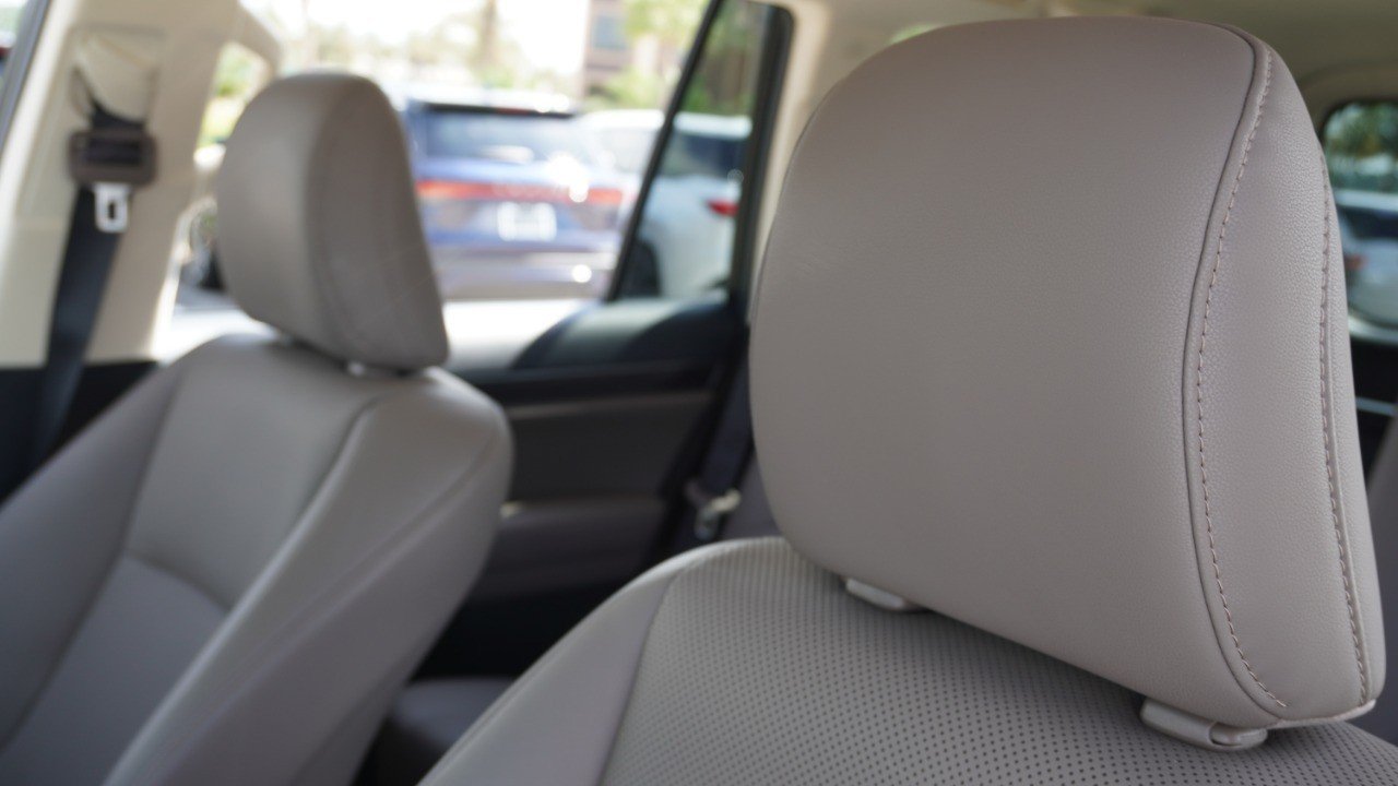 Certified Used 2023 EMINENT WHITE PEARL Lexus GX 460 Premium image 27