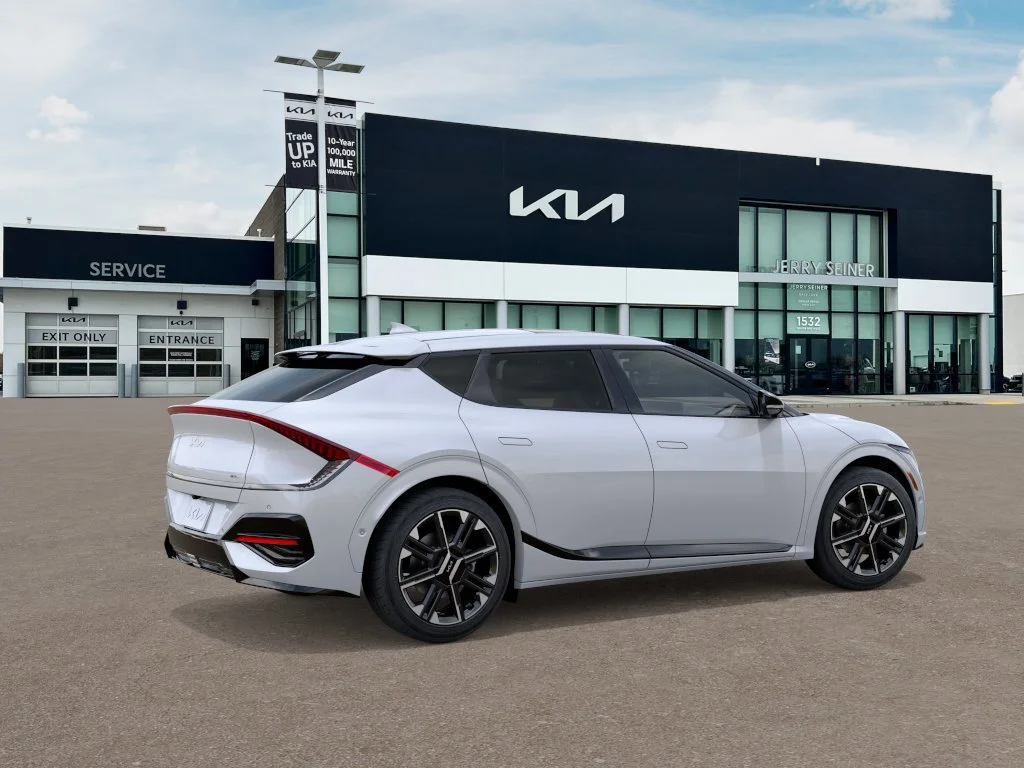 New 2026 Glacial White Pearl Kia GT-Line image 6