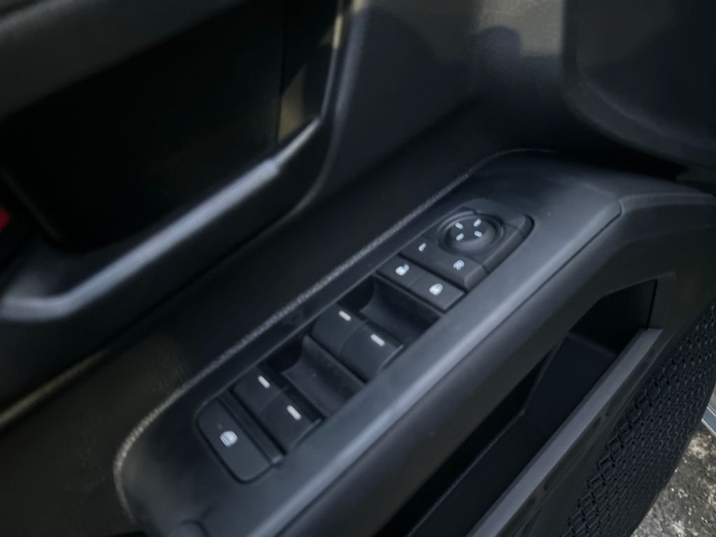 2026 Toyota Tacoma SR5 - Photo 19