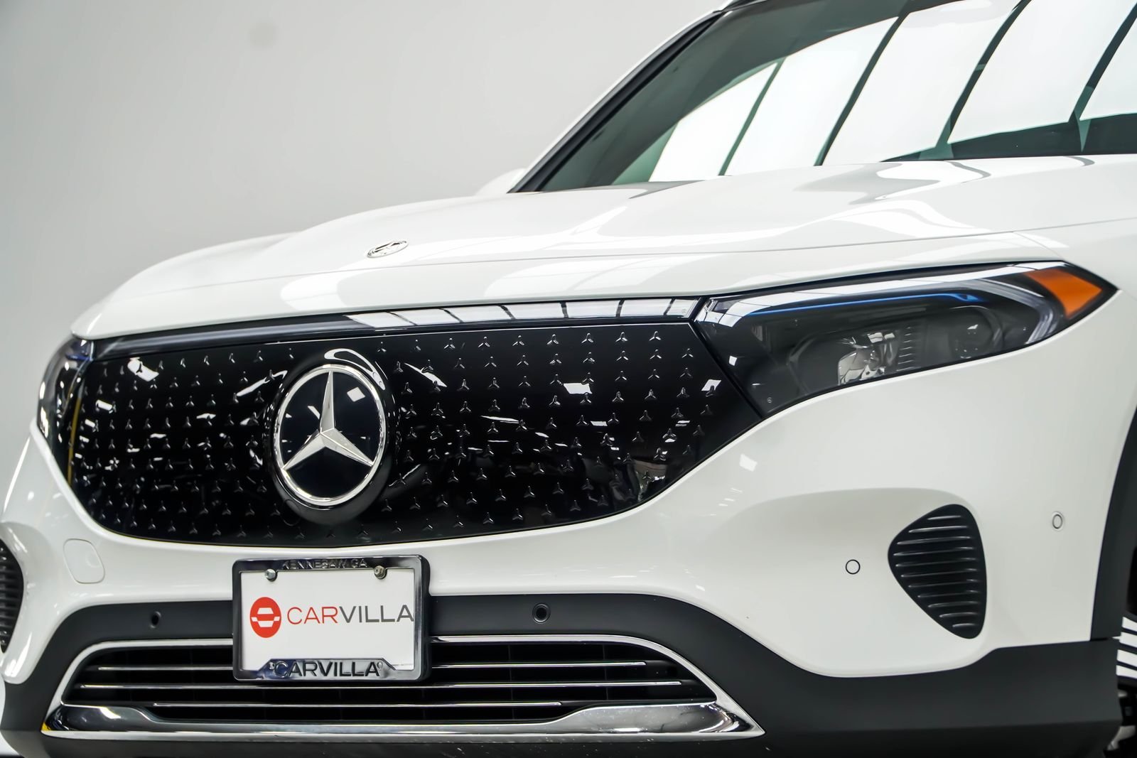 Used 2024 White Mercedes-Benz 350 image 2