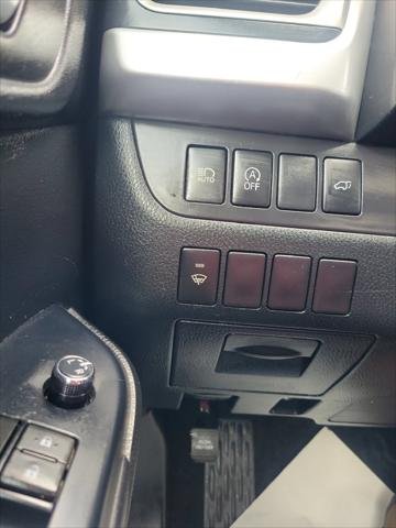 Certified Used 2017 BLIZZARD PEARL Toyota  image 39