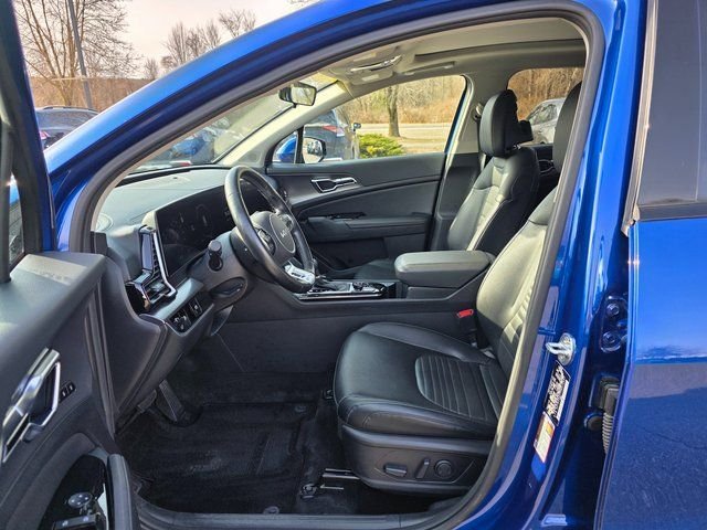 Used 2023 Blue Kia SX-Prestige image 17