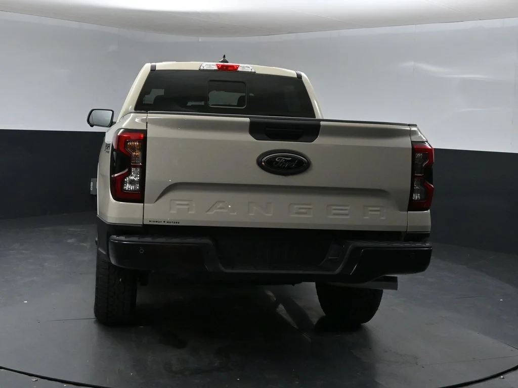 New 2026 Beige Ford XLT image 3
