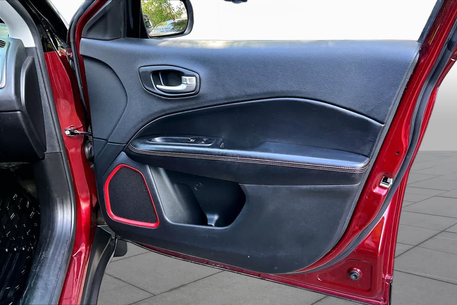 Used 2021 Velvet Red Pearlcoat Jeep Trailhawk image 21