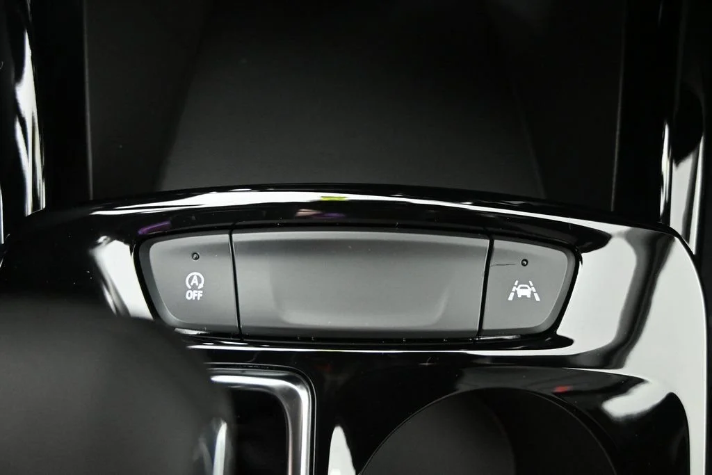 2026 Chevrolet Trax RS - Photo 31