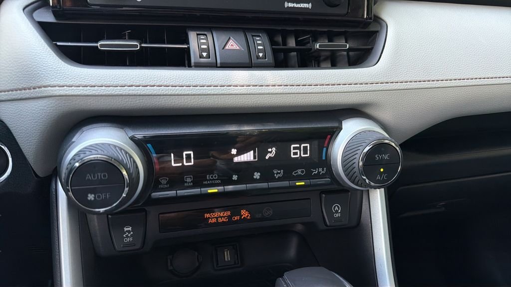 Used 2022 Silver Toyota XLE Premium image 22