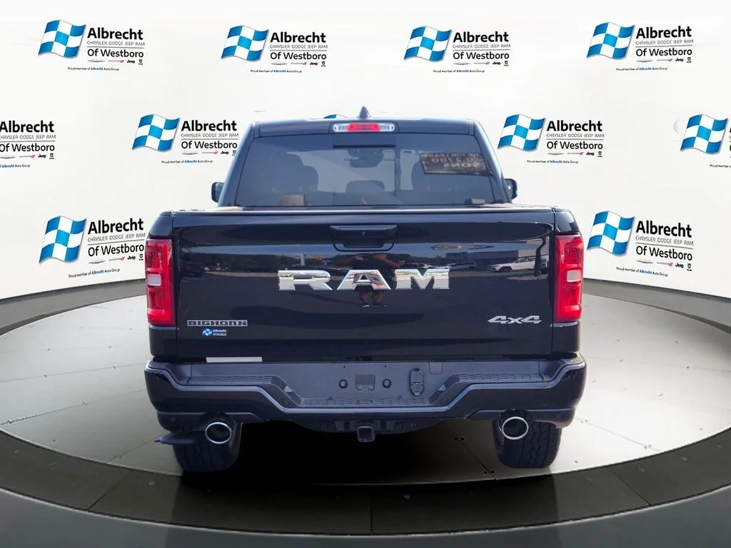 New 2026 Diamond Black Crystal Pearlcoat RAM Big Horn/Lone Star image 4