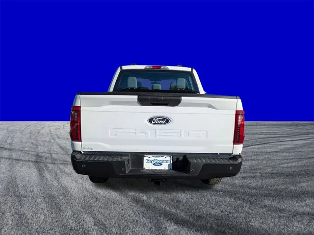 New 2026 Oxford White Ford XL image 5
