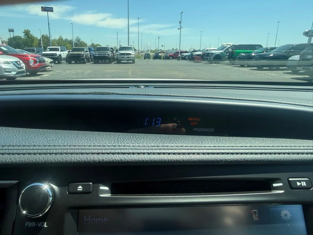Certified Used 2019 Blizzard Pearl Toyota XLE image 18