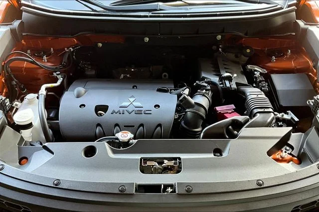 New 2026 Orange Mitsubishi 2.0 LE image 12