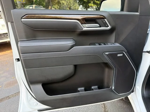 Used 2026 Summit White GMC Elevation image 10