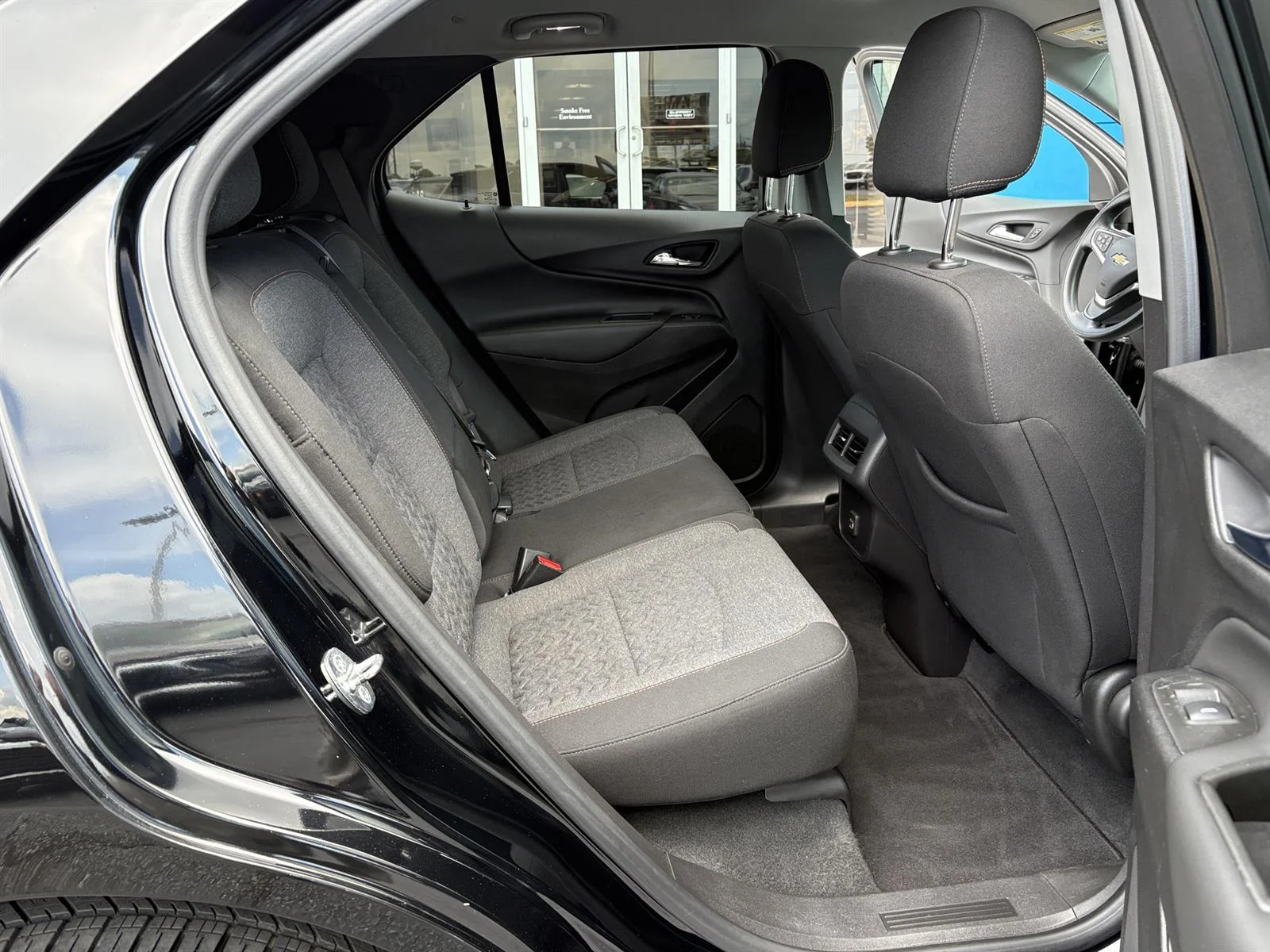 Used 2022 Mosaic Black Metallic Chevrolet LT image 29