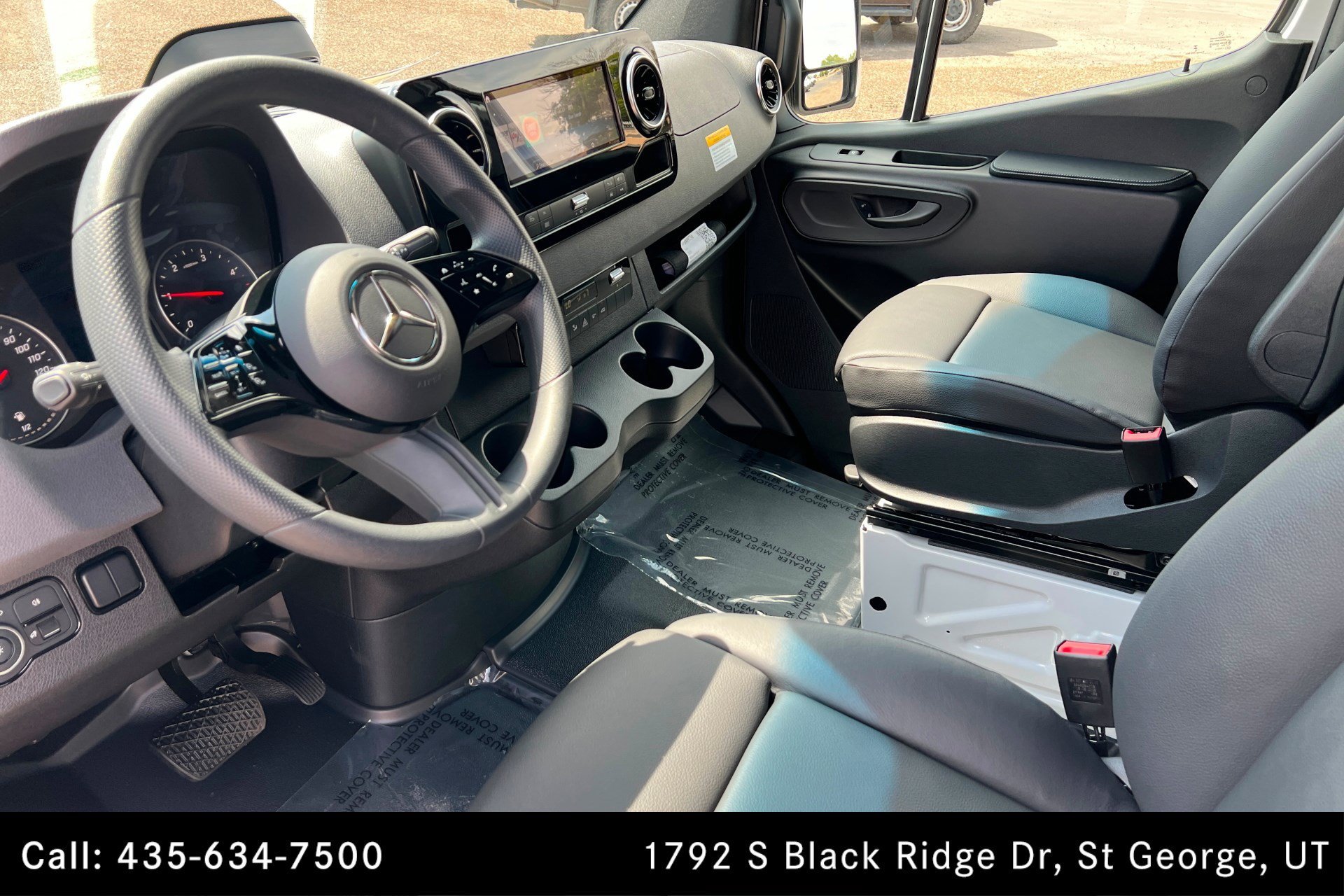 Used 2026 Arctic White Mercedes-Benz  image 12