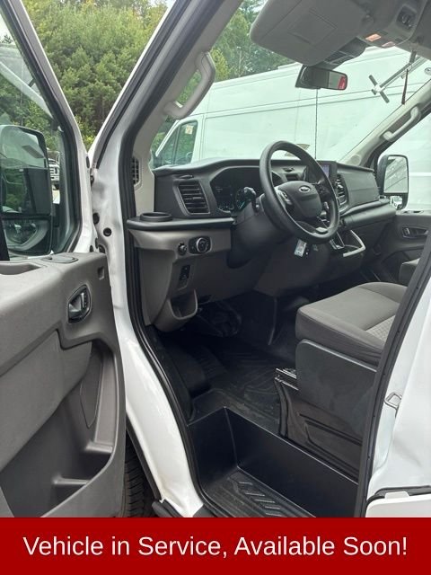 Used 2024 White Ford XL image 4