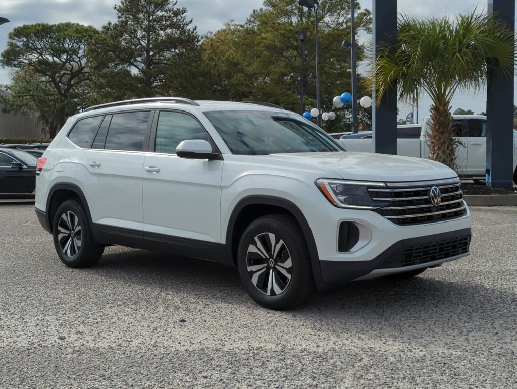 New 2026 White/off-white Volkswagen 2.0T SE image 9