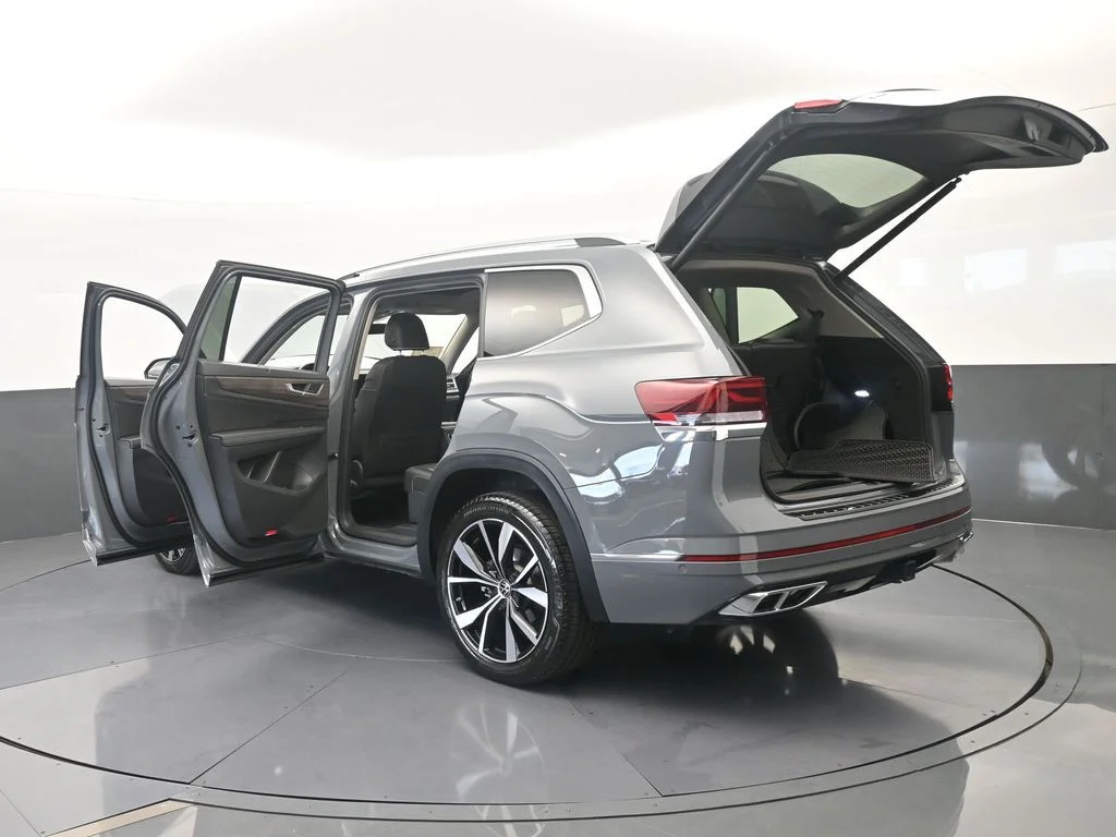 Used 2025 Gray Volkswagen 2.0T SEL Premium R-Line image 69