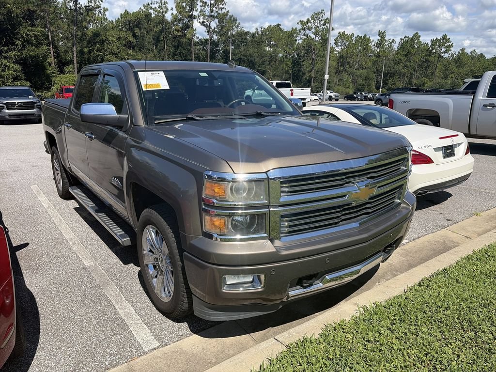 Used 2014 BROWNSTONE METALLIC Chevrolet High Country image 2