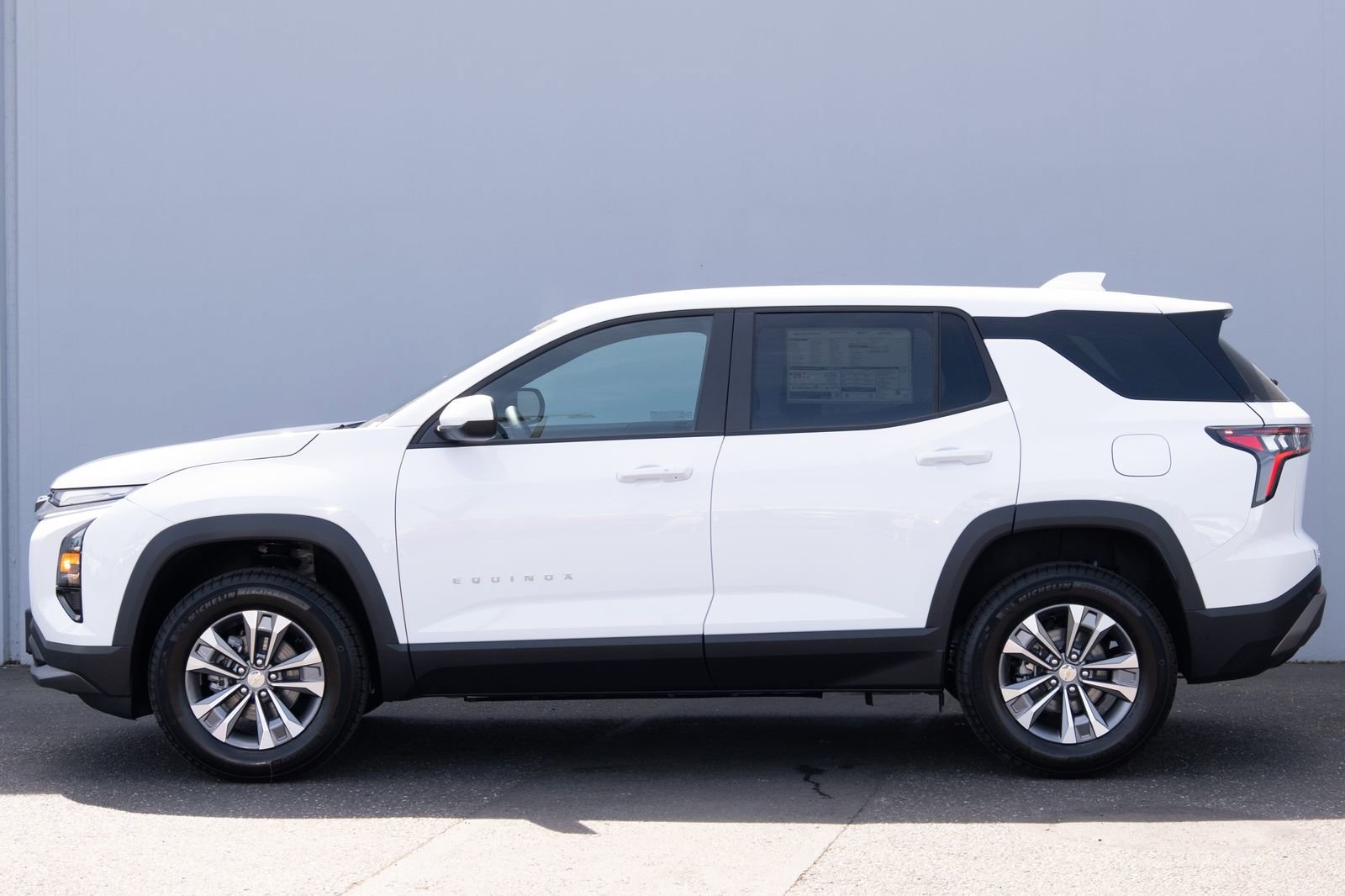 2026 Chevrolet Equinox LT - Photo 26