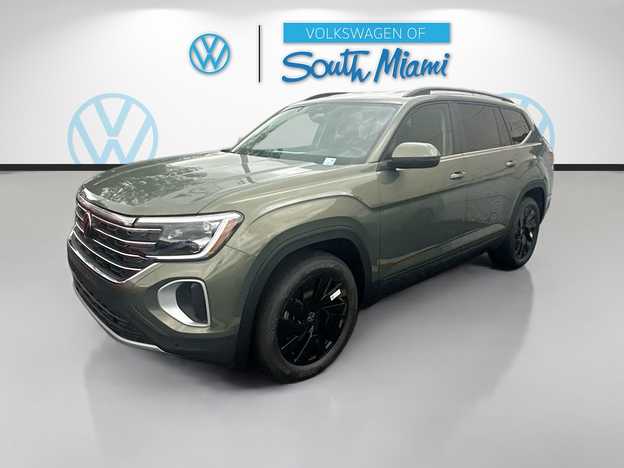New 2026 Green Volkswagen 2.0T SE w/Technology image 3