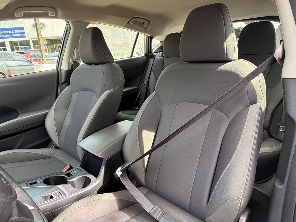 Used 2024 Black Subaru Base image 20