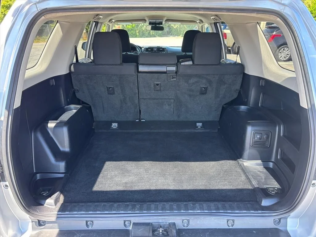 Used 2018 Silver Toyota TRD Off-Road image 26