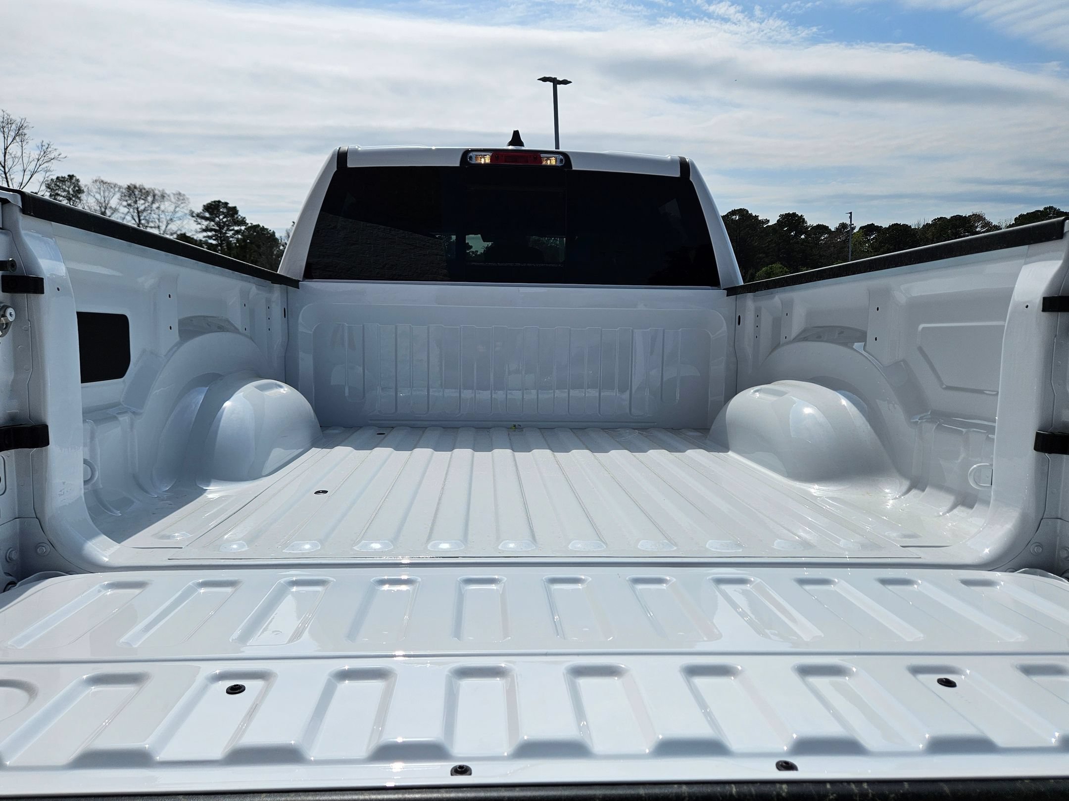 New 2026 Bright White Clear-Coat Exterior Paint RAM Express image 25
