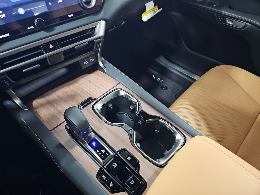 New 2026  Lexus 350h Premium image 23