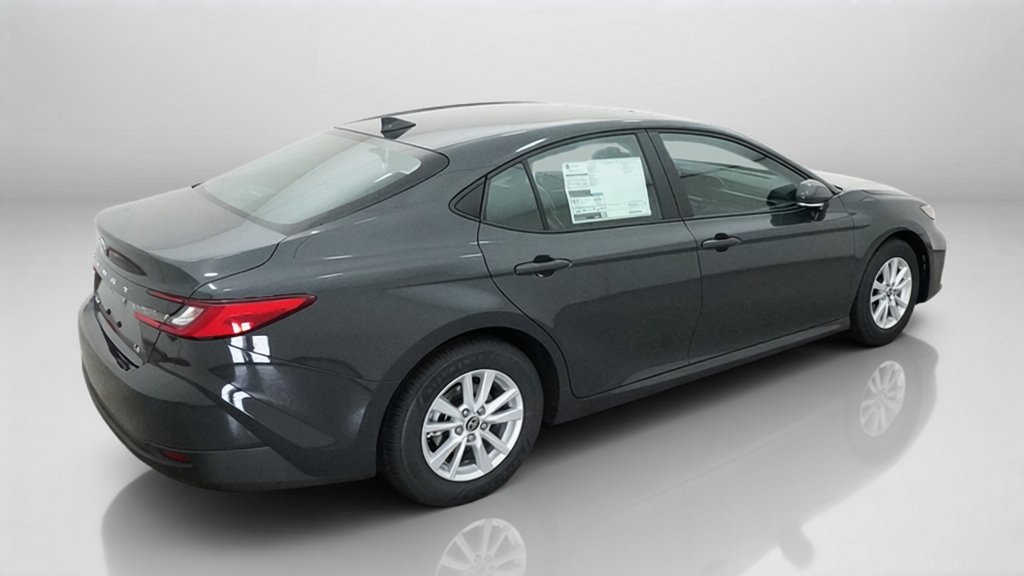 New 2027 Underground Toyota LE image 9