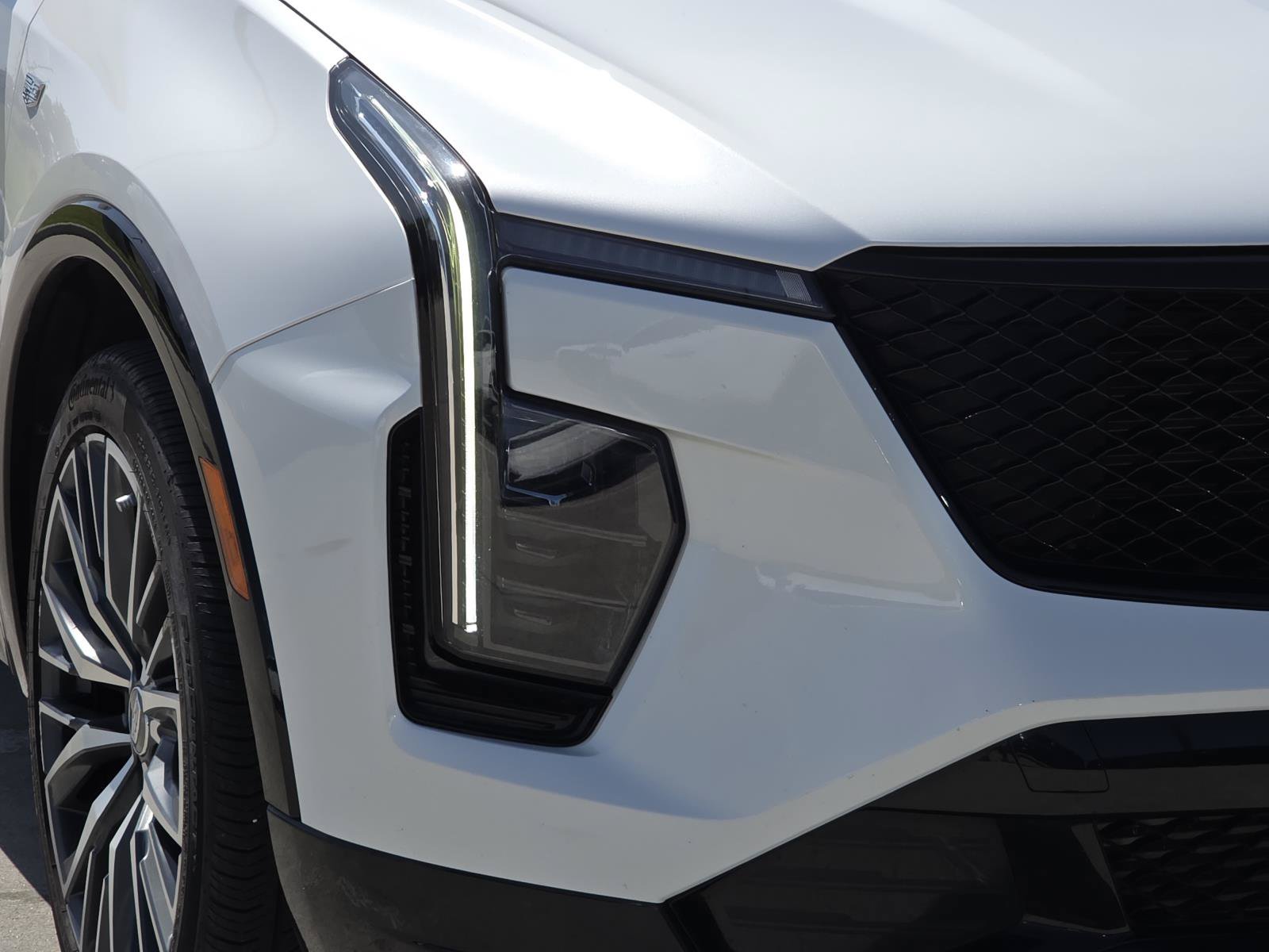 Certified Used 2024 Crystal White Tricoat Cadillac Sport image 8