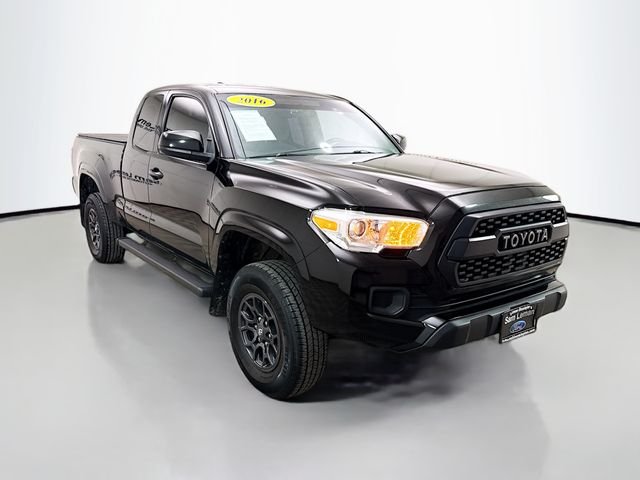2016 Toyota Tacoma SR