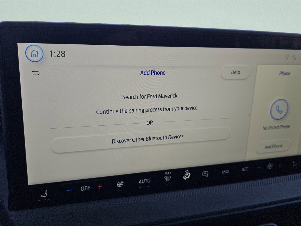 2025 Ford Maverick XLT - Photo 12