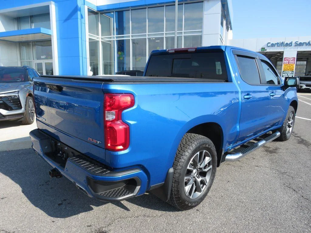 Used 2023 Glacier Blue Metallic Chevrolet RST image 6